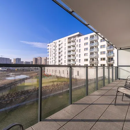 Apartment Praga - Modern Apt, Parking, Near River - By Rentujemy *